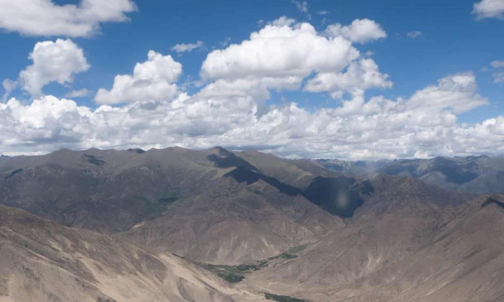Tibet's fragile ecosystem is in danger